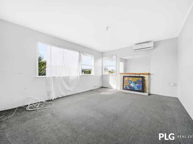 156 Hall Avenue, Favona