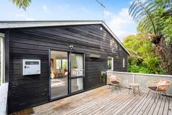 64 Balfour Street, Mornington