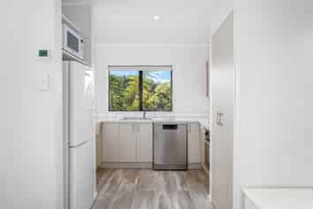 64 Balfour Street, Mornington
