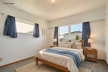 702E Park Road South, Akina