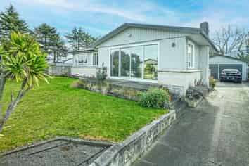104 Ballantyne Street, Frimley