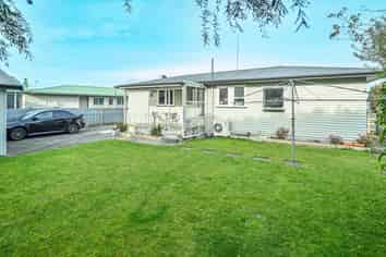 104 Ballantyne Street, Frimley