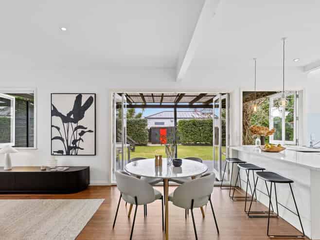 265 Point Chevalier Road, Point Chevalier