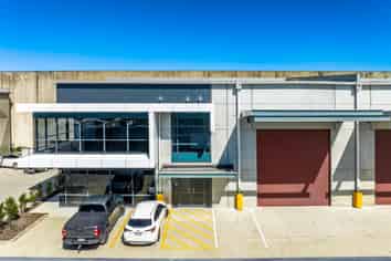 Vacant & High Quality Industrial