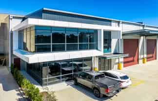 Vacant & High Quality Industrial