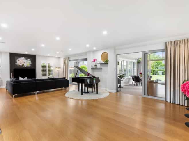 59 Cowley Drive, Leamington