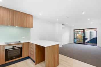 16D Joseph Grove, Elderslea
