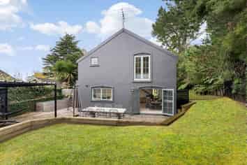 286 Glenvar Road, Torbay