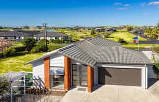 15 Glen Wallace Road, Waipu