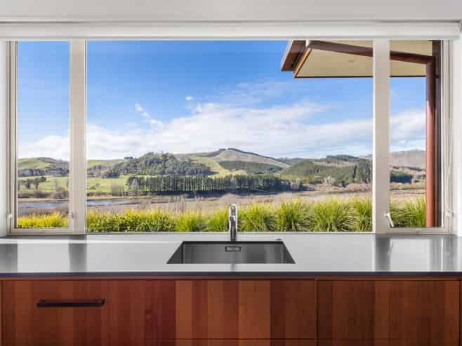 103 Waimarama Road, Havelock North