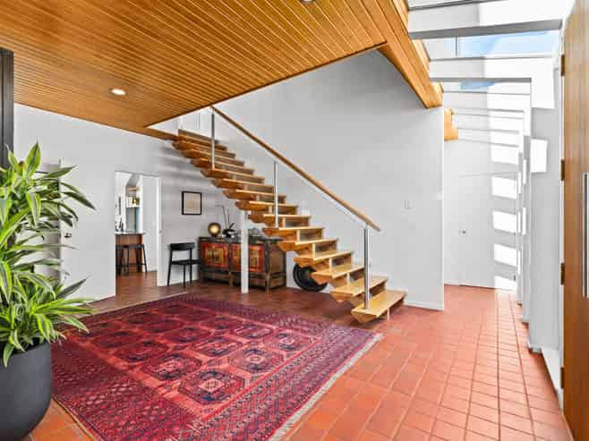 103 Waimarama Road, Havelock North