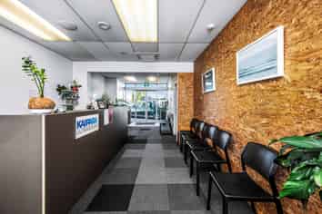 200M² OF RETAIL / OFFICE IN WELLSFORD
