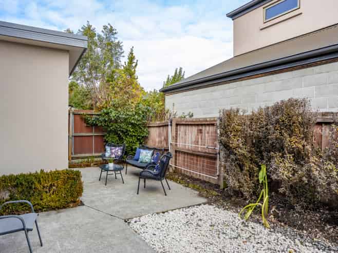 76c Canon Street, Saint Albans