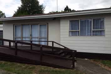 2/341 Kamo Road, Whau Valley