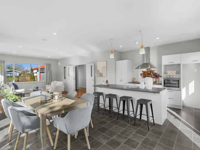5 Nortons Road, Avonhead