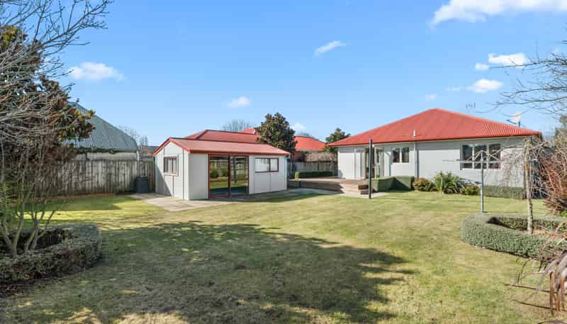 5 Nortons Road, Avonhead