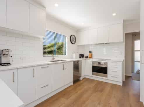 4 Midshipman Court, Gulf Harbour