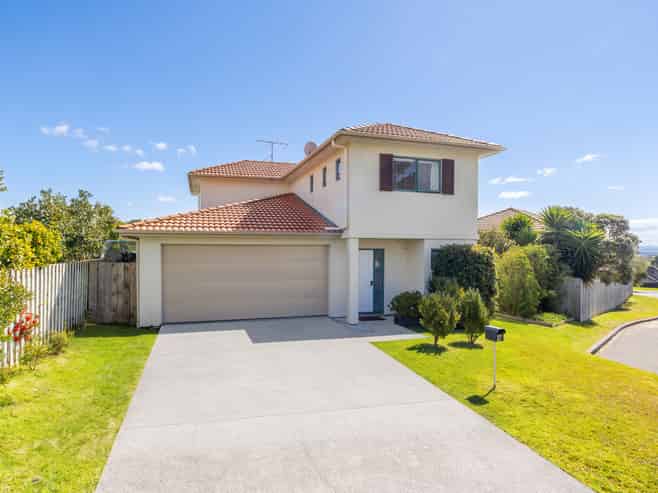 4 Midshipman Court, Gulf Harbour