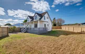 1/107 Santiago Crescent, Unsworth Heights