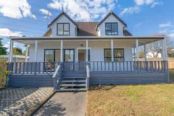 1/107 Santiago Crescent, Unsworth Heights