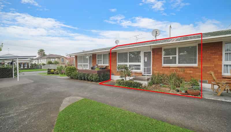 2/16 Inkerman Street, Onehunga