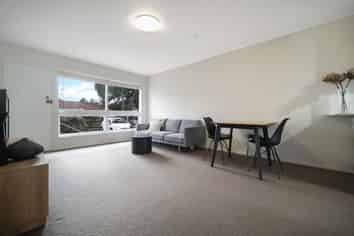 2/16 Inkerman Street, Onehunga