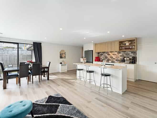 25 Dumas Place, Papakura