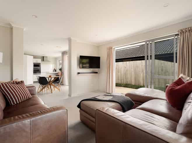 3 Himalayan Close, Judea