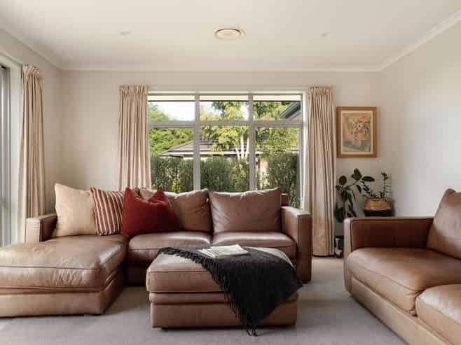3 Himalayan Close, Judea