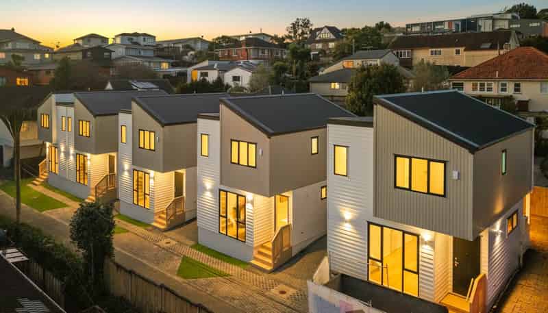 24  Arthur Street, Ellerslie