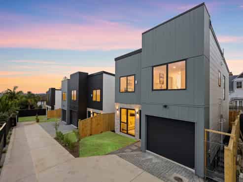 44 Bradbury Road, Botany Downs