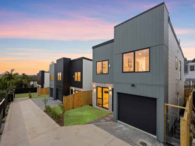 44 Bradbury Road, Botany Downs