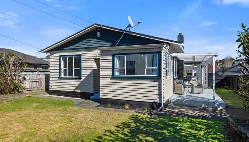 90 Smart Road, Glen Avon