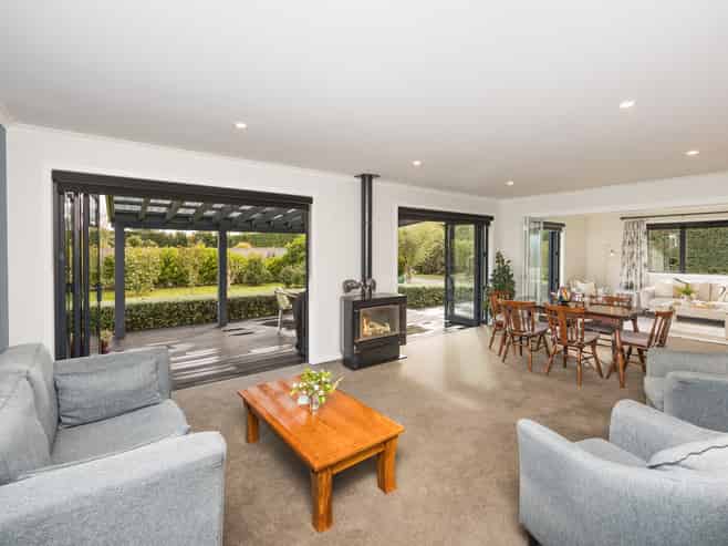 8 Oranga Lane, Feilding