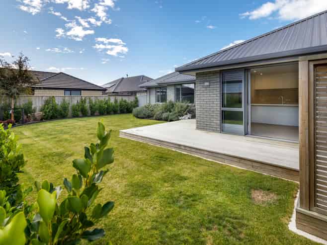 179 Alabama Road, Redwoodtown