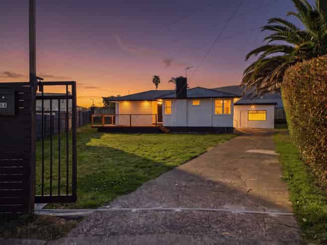 64 Fisher Crescent, Otara
