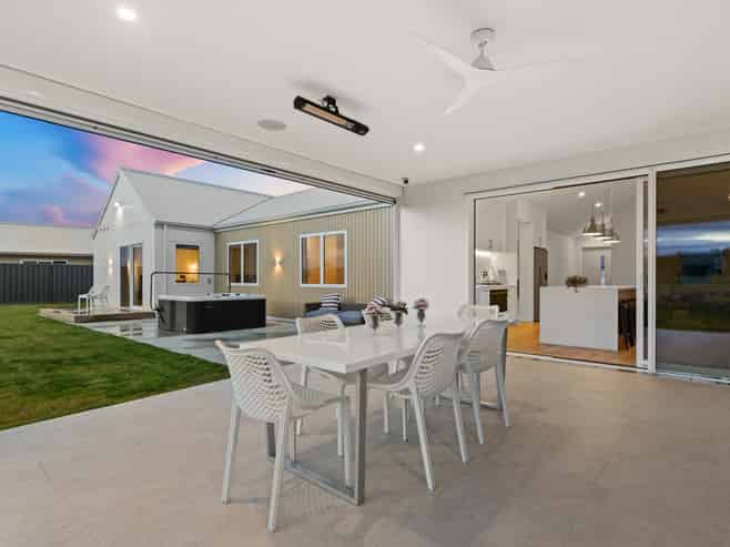 104 Pelorus Avenue, Poraiti