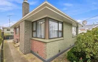 4 Eastbourne Street, CAVERSHAM