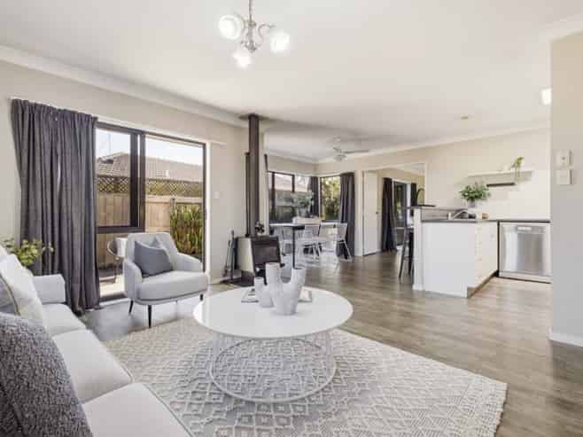 28 Checketts Place, Papamoa