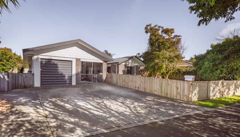 28 Checketts Place, Papamoa