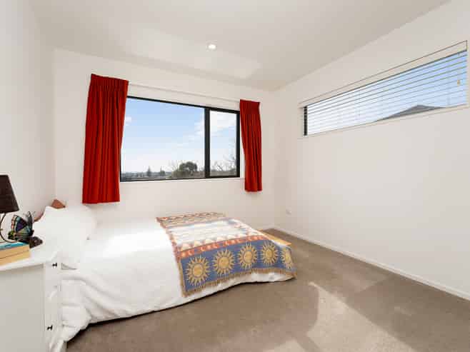 14E Kelwyn Road, Kelston
