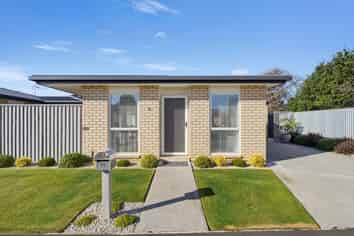 11/13 Sylvan Street, Hillmorton