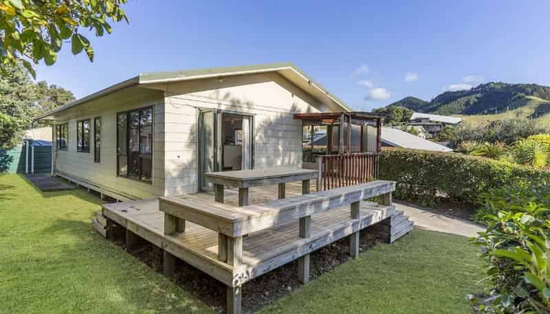 17 Whiritoa Beach Road, Whiritoa
