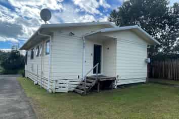 17 Whiritoa Beach Road, Whiritoa