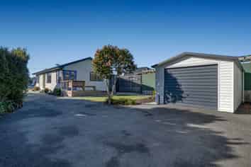 146 Estuary Road, South New Brighton