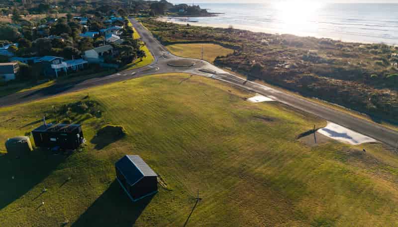 50 Blakes Approach, Mahia