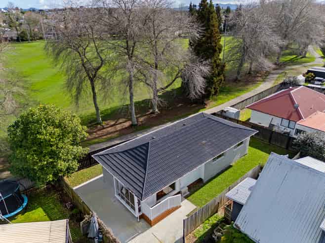 10A Ensign Place, Flagstaff