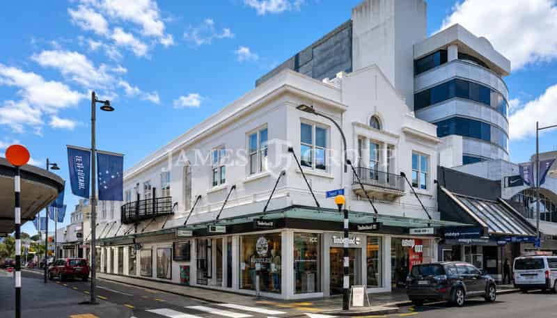 201-203 Broadway, Newmarket