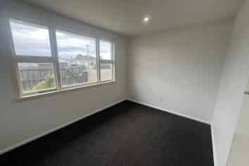 6 Sylvia Street, Parklands