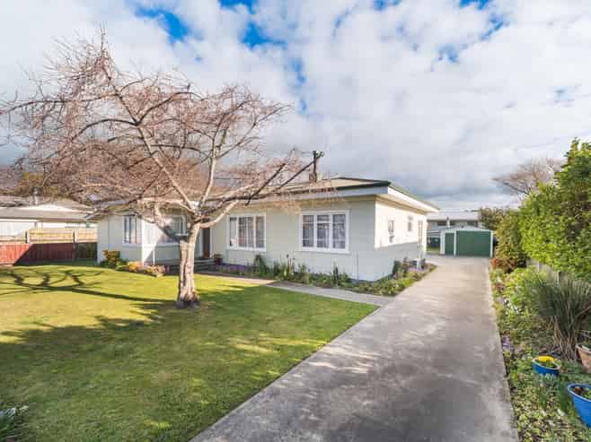 4 Simon Street, Feilding